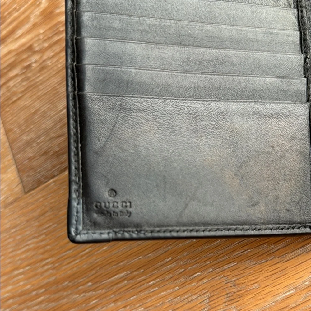 Gucci Black and Tan Wallet - Picture 4 of 7